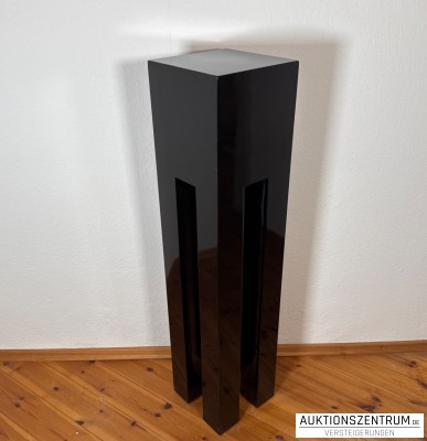 Schicke Konsole / Präsentationssäule / Ausstellungspodest aus Holz, schwarz, Höhe 106cm