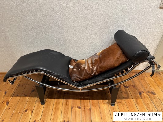 Dimensione Italy wie Cassina Le Corbusier LC4 Design-Liege