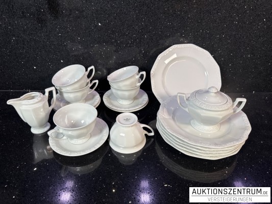Rosenthal Classic Porzellan-Kaffee-/Teeservice – Weiß mit Reliefdekor