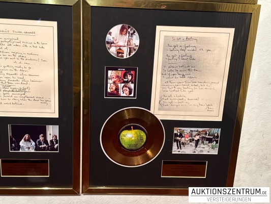 The Beatles Gold Award Display + Songtext: I've Got A Feeling,  Parlophone Vinyl