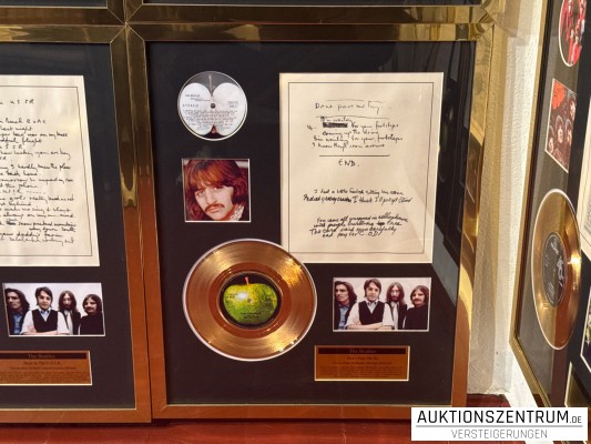 The Beatles Gold Award Display + Songtext: Don't Pass Me By, Apple Vinyl