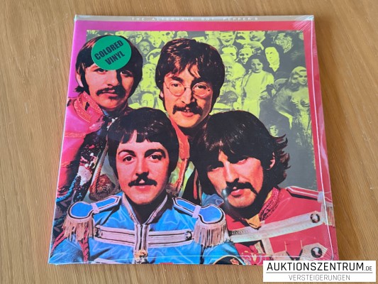 The Beatles Sgt. Peppers Lonely Hearts Club Band  55/1000 Unofficial Release Colored Vinyl Double LP Limited Edition