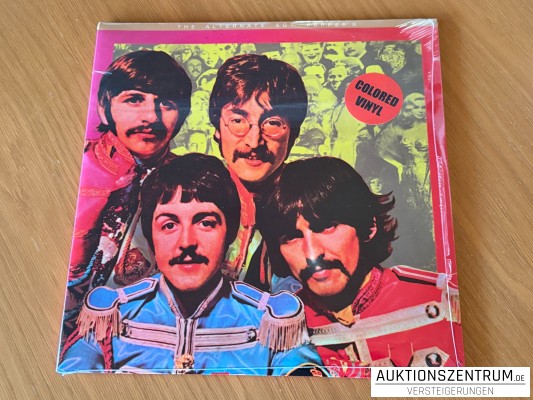 The Beatles Sgt. Peppers Lonely Hearts Club Band 445/1000 Unofficial Release Colored Vinyl Double LP Limited Edition