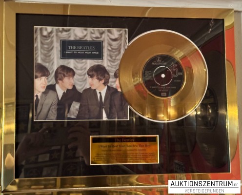 The Beatles Gold Award Display Nr. 1 Hits: I Want To Hold Your Hand / This Boy, Parlophone Vinyl