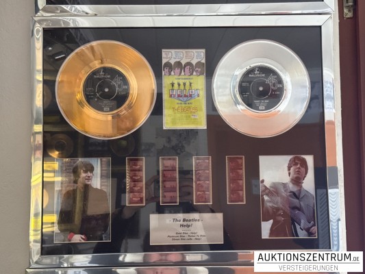 The Beatles Gold & Platin Disc/Vinyl Award Display, Film Cell - Help! / Ticket To Ride