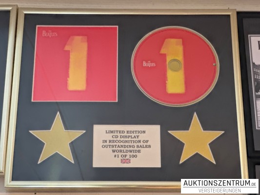 The Beatles CD Display 1/100 - The Beatles Nr. 1 Limited Edition