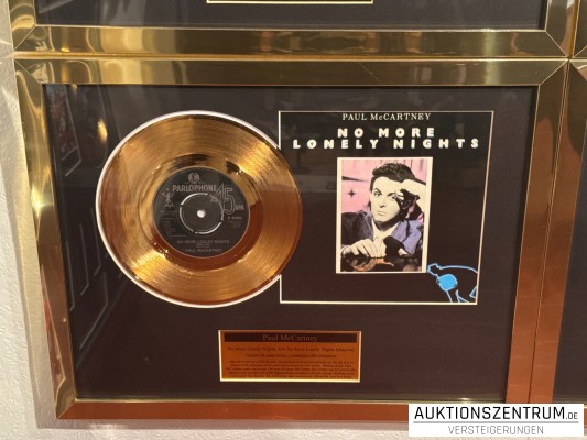 Paul McCartney Gold Award Display Single: No More Lonely Nights + Playouts, Parlophone Vinyl