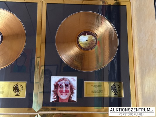 John Lennon, Walls and Bridges, Apple, 24K Gold Plated Disc: LP Award Display