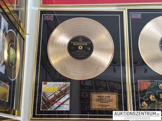 The Beatles Gold Disc Vinyl Display 8/50 - Please Please Me Limited Edition