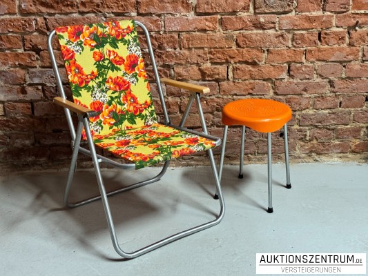 Vintage DDR Klappstuhl mit Hocker