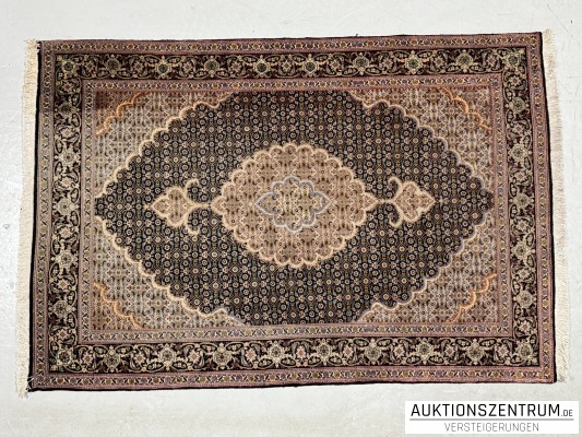 Perser/Orient-Teppich 150x102, Handgeknüpft, Persien Täbriz M, Korkwolle mit Seide