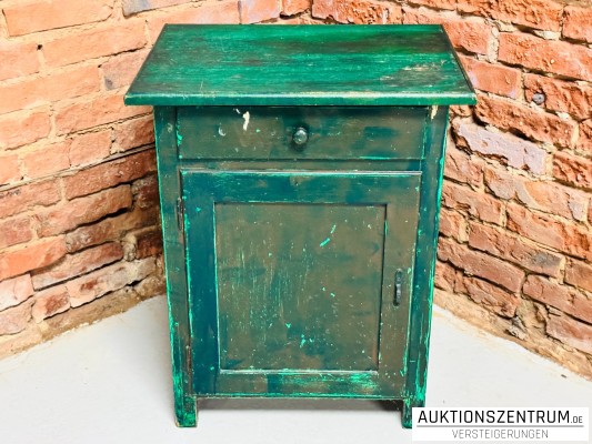 Rustikaler, kleiner Shabby Chic Holz-Beistellschrank mit Schublade, grün