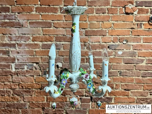Dresden Porzellan Kronleuchter vierflammig m. Blumenblüten 49*62*49 cm